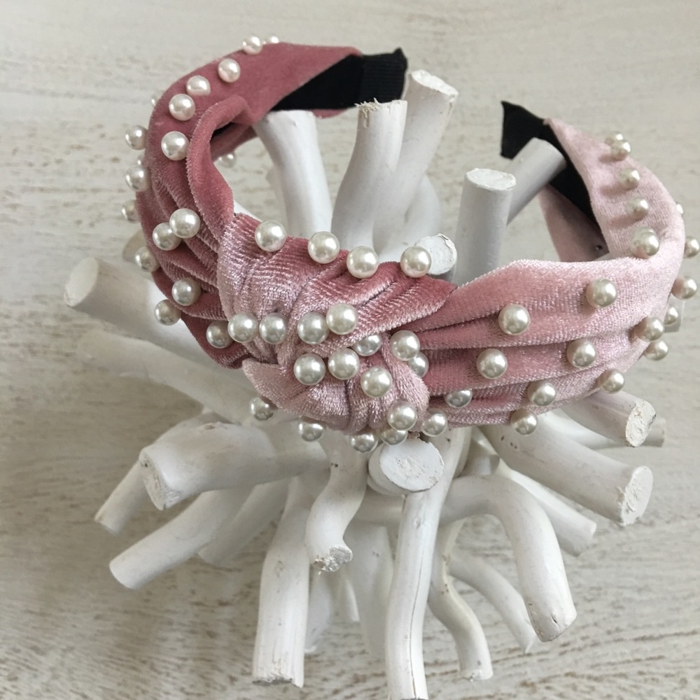 Rose Faux Pearl Velvet Knotted Headband